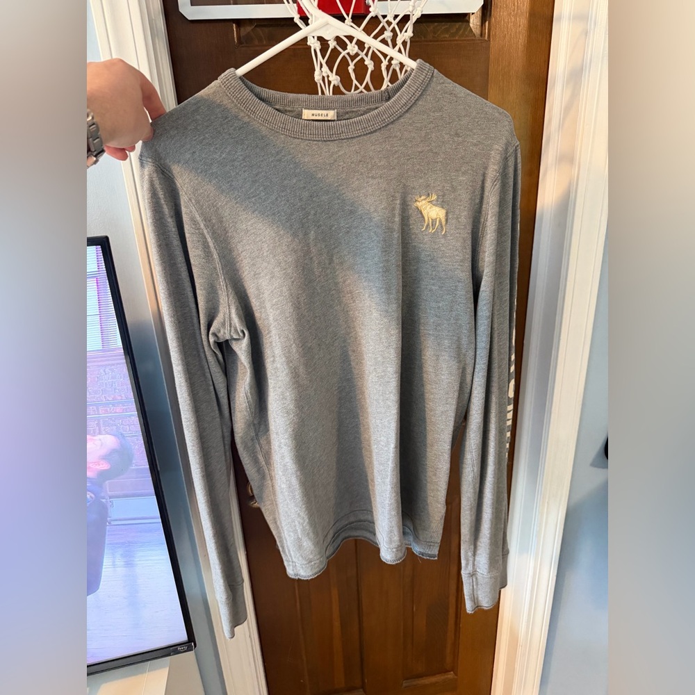 Abercrombie & Fitch Gray Long Sleeve Crew with Gold Moose